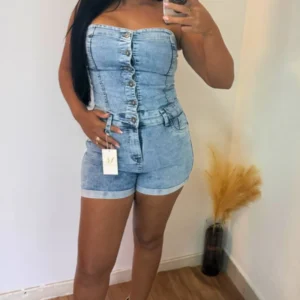 Macaquinho Jeans Feminino